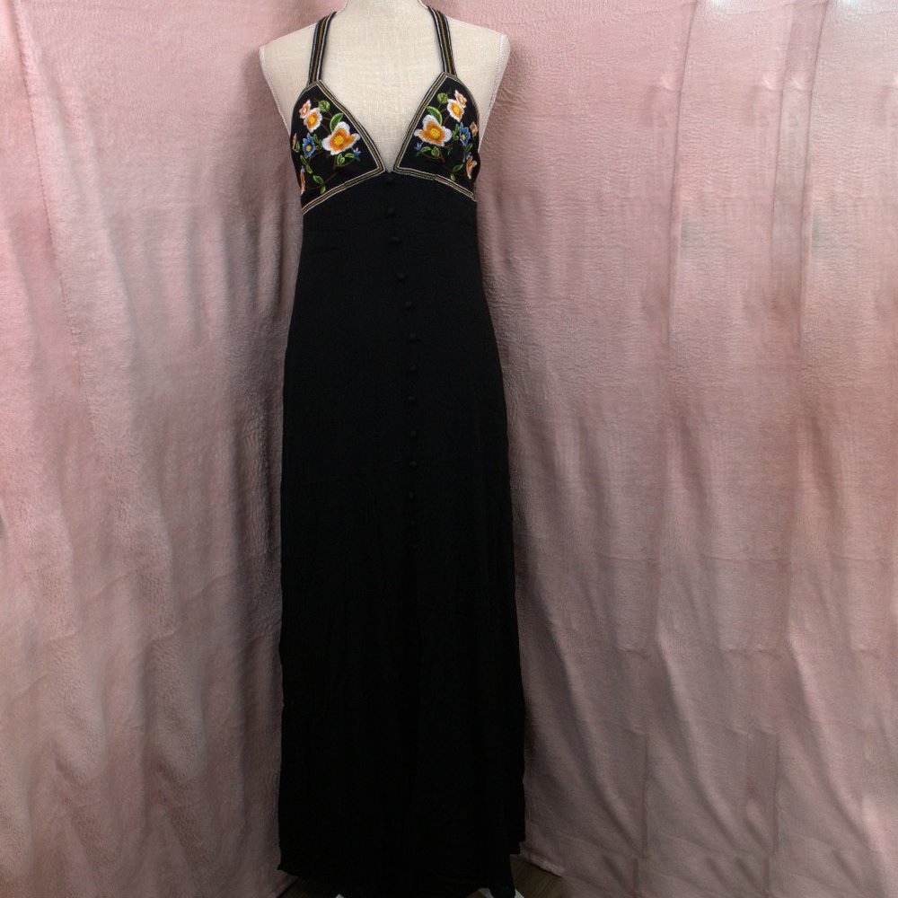 LuLus Artfully Arranged Black Embroidered Maxi Dress